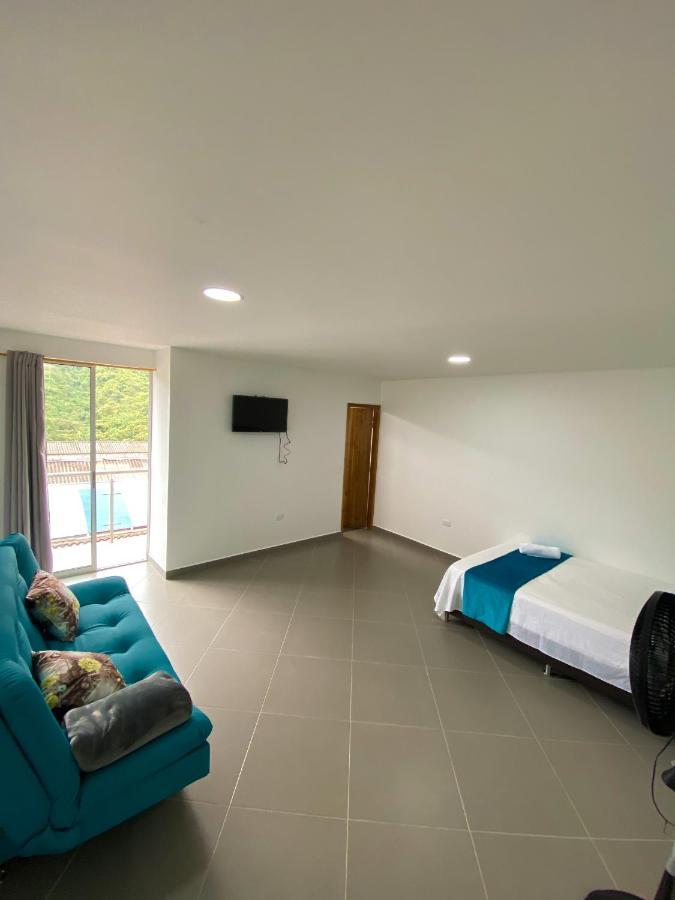 Hotel Gran Plaza San Rafael سان رافائيل المظهر الخارجي الصورة